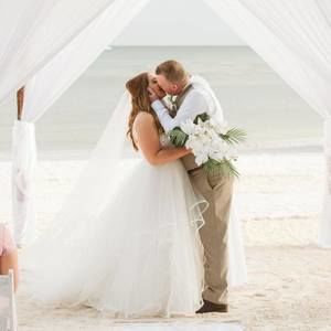 Meet your Posher, Devin